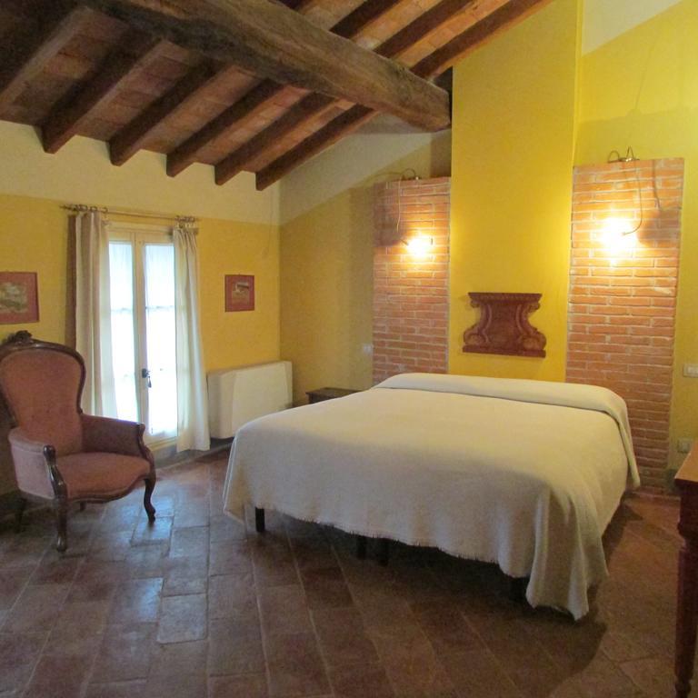 Agriturismo La Costa เครมา ภายนอก รูปภาพ