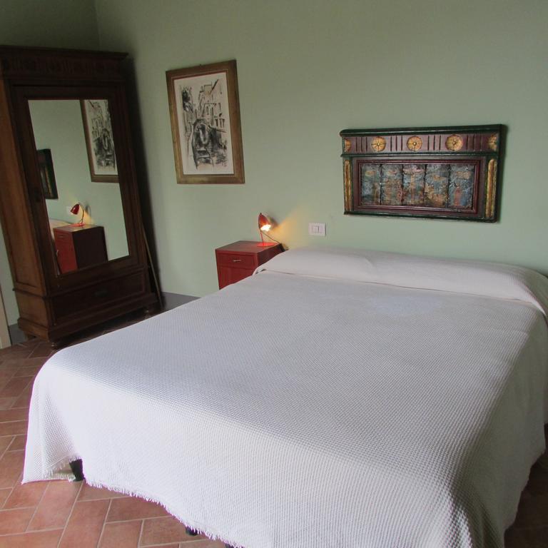 Agriturismo La Costa เครมา ภายนอก รูปภาพ