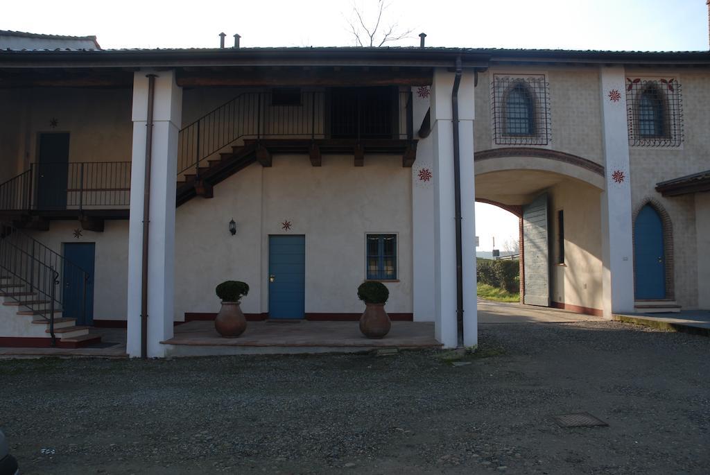 Agriturismo La Costa เครมา ภายนอก รูปภาพ